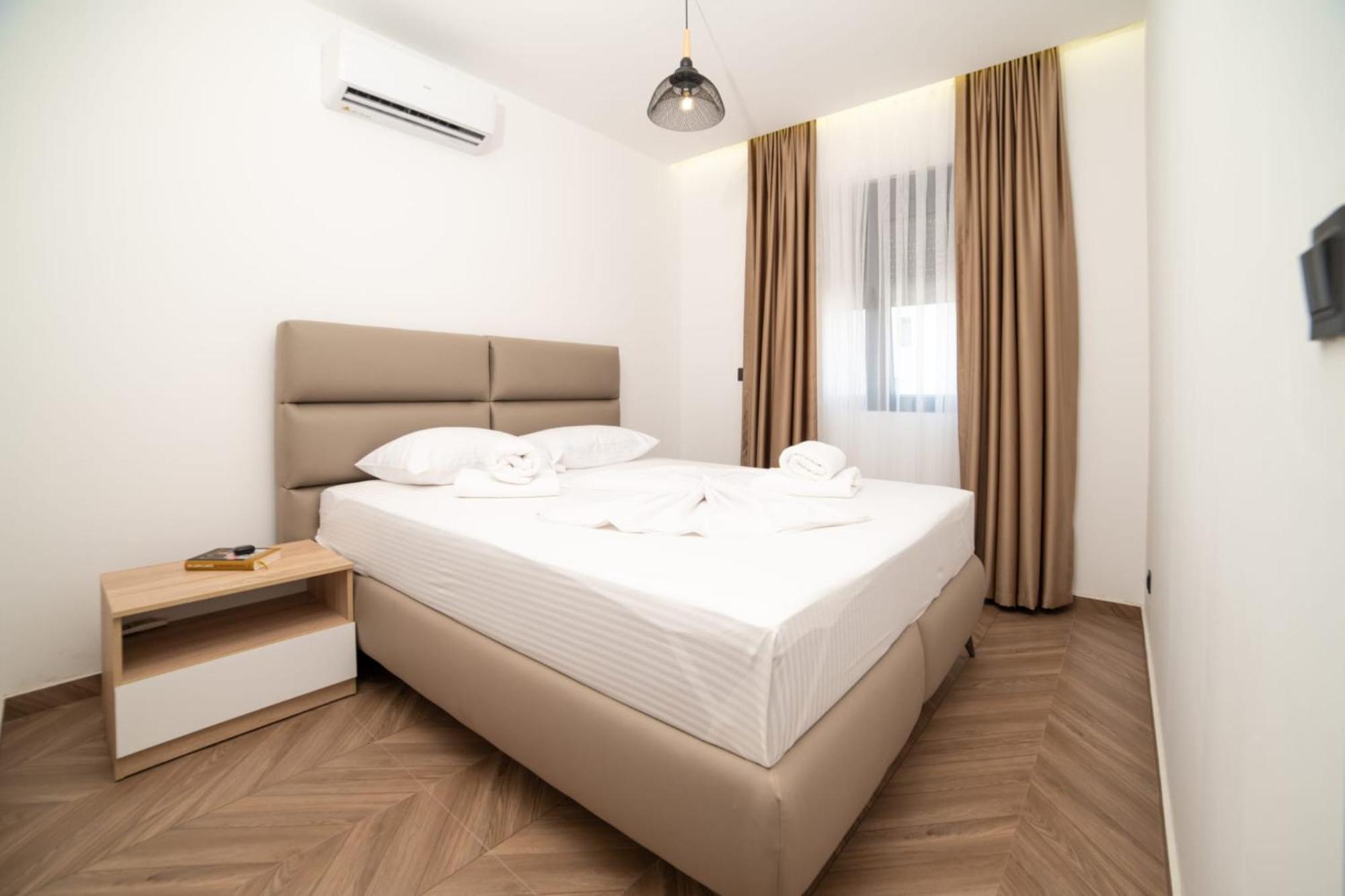 Hotel Akar à Ulcinj Extérieur photo